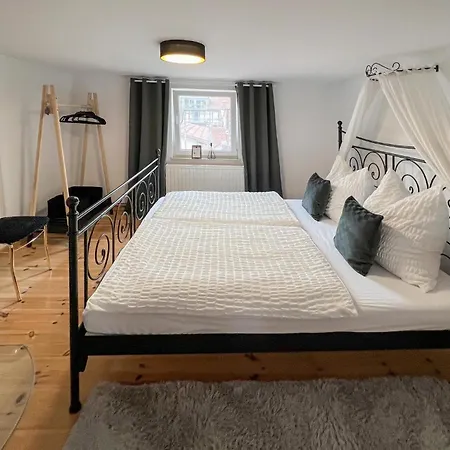 Ferienwohnung Rheinsberg アパート ラインスベルク