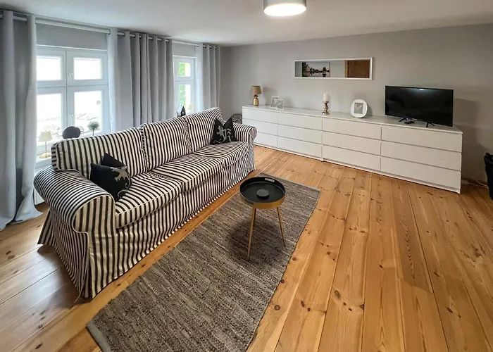 Apartment Ferienwohnung Rheinsberg *